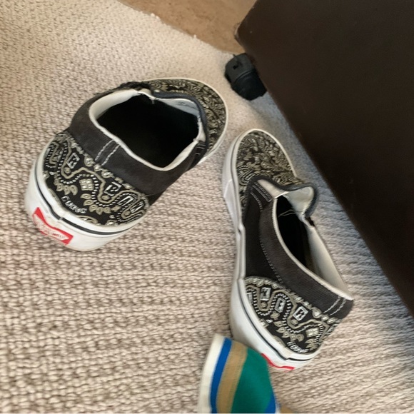 Like new n - Picture 2 of 2